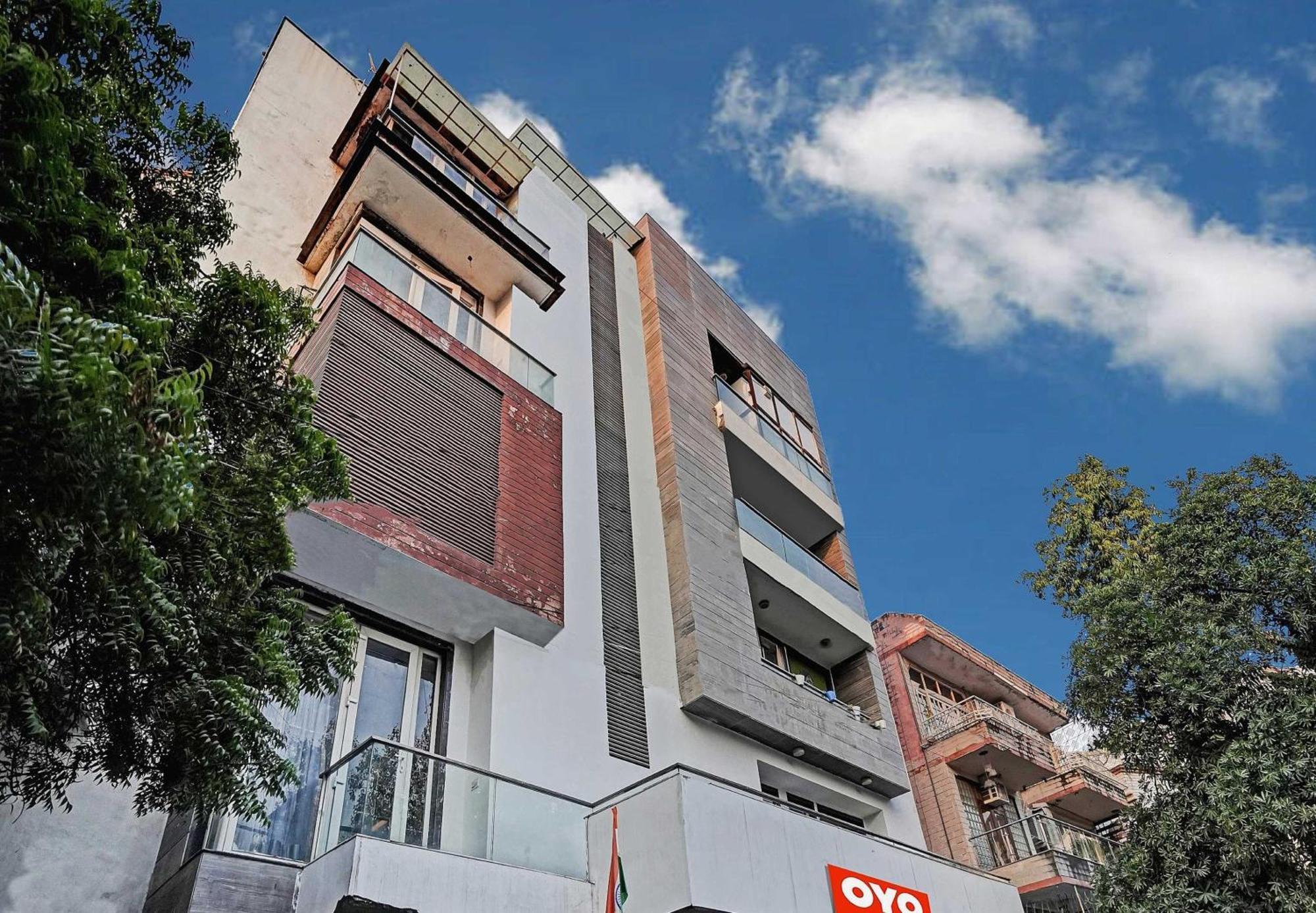 Hotel O South Galaxy Нью-Дели Экстерьер фото